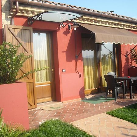 Il Podere Del Germano Reale Coriano Exterior foto