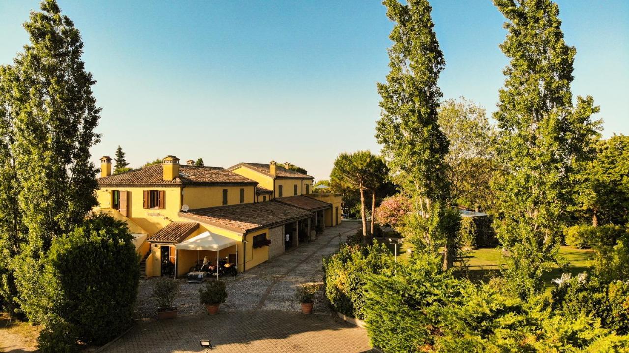 Il Podere Del Germano Reale Coriano Exterior foto
