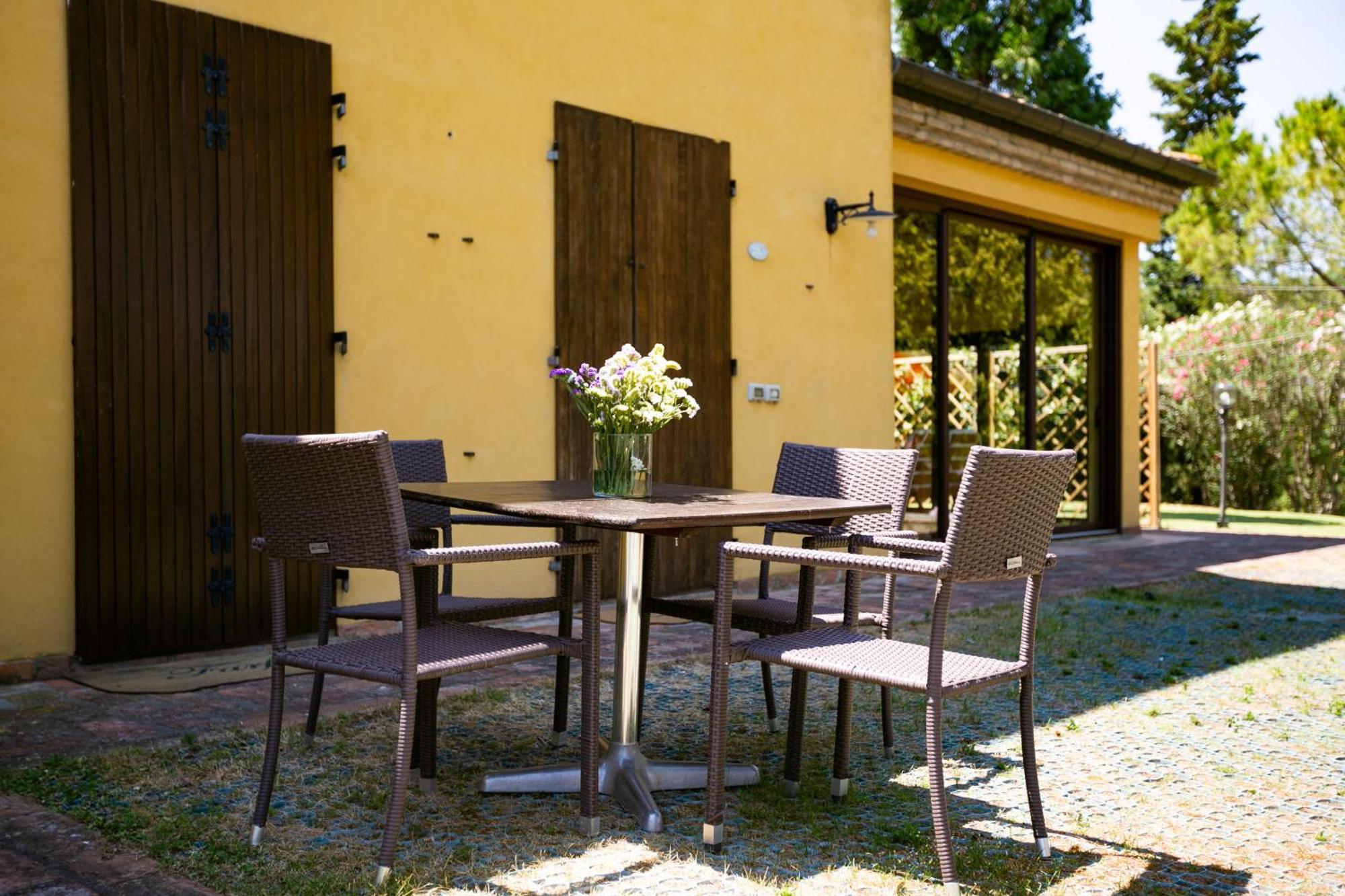 Il Podere Del Germano Reale Coriano Exterior foto